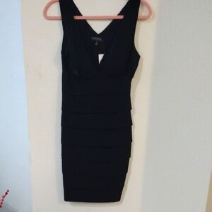 💥 SALE -Enfocus Studio Black Layered Dress Size 6